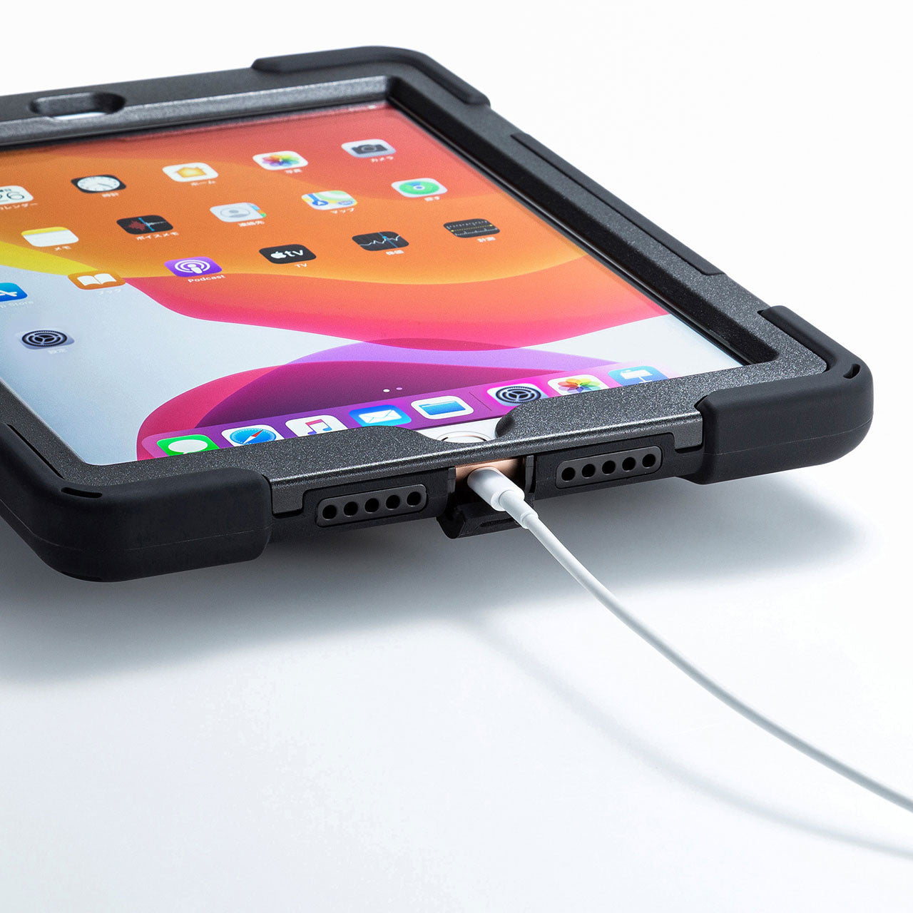 前面保護フィルター付耐衝撃ケース　PDA-IPAD1620BK